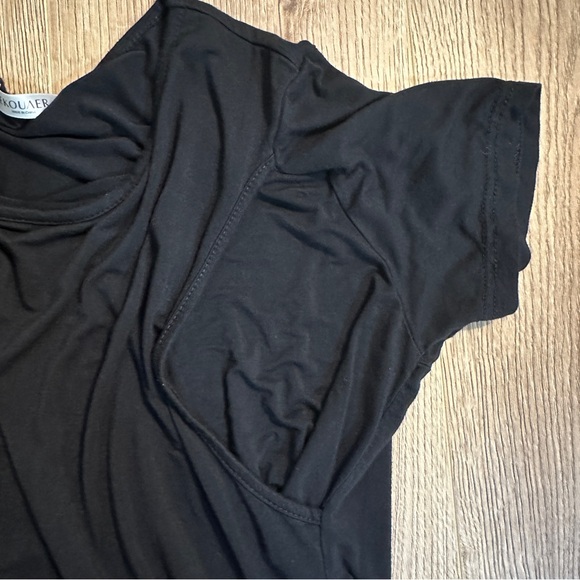 Women’s Maternity Nursing Black Short Sleeve Crewneck Dress in Size Medium - Picture 3 of 12